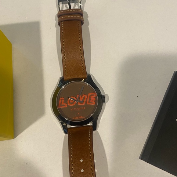 Coach x Keith Haring love watch NWT - Picture 3 of 5